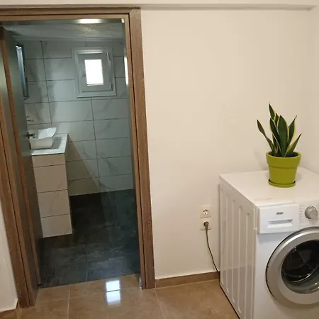 Semesterbostad Spiti Mayridou Skála Neón Epivatón